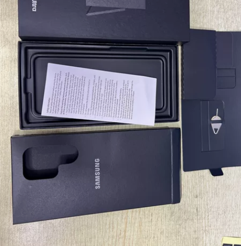 三星s24手机包装盒，三星S24ultra...