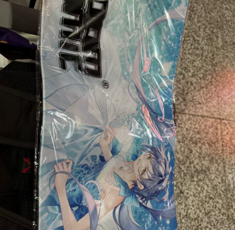 洛天依鼠标垫，70*30 cj买盲盒出的重...