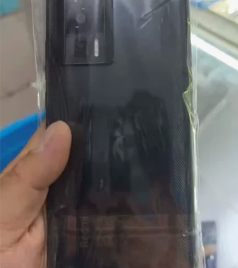红米k60   12+512 感兴趣的话点...