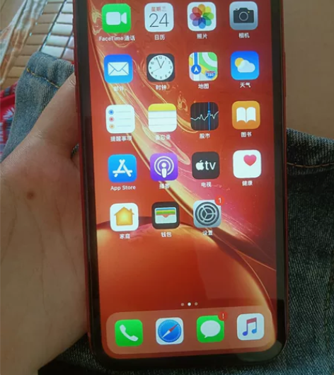 出xr  WiFi机  有面容有前置无后置...