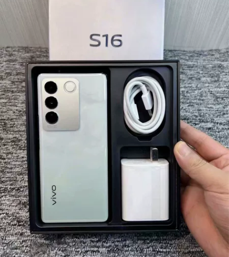 个人一手自用vivo S16 8+256G...