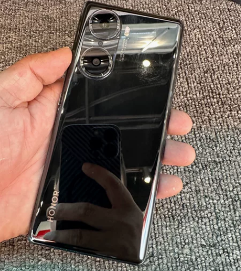 荣耀60 8+128G 边框轻微使用痕迹 ...