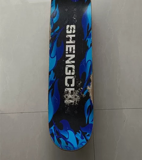 滑板2020年买的，儿子上大学走了没人用了...