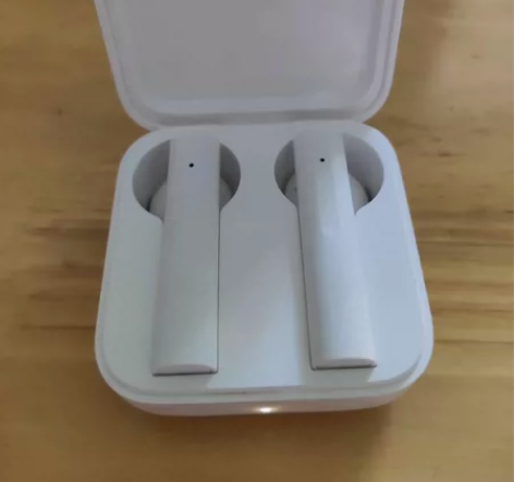 小米耳机air2se蓝牙耳机，左右耳都正常...