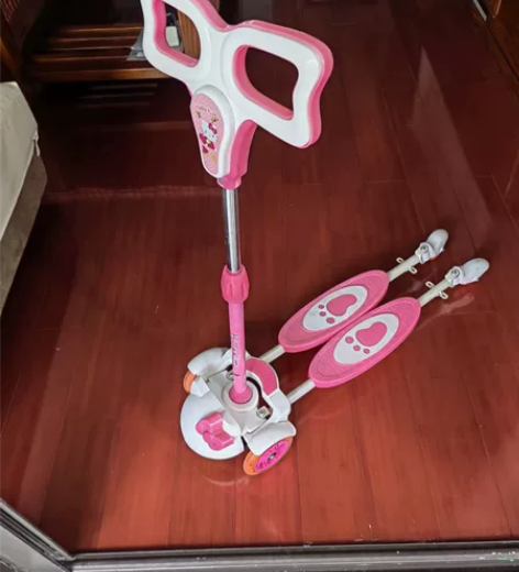 最近搬家，整理出一批闲置物品挂咸鱼。 这是...