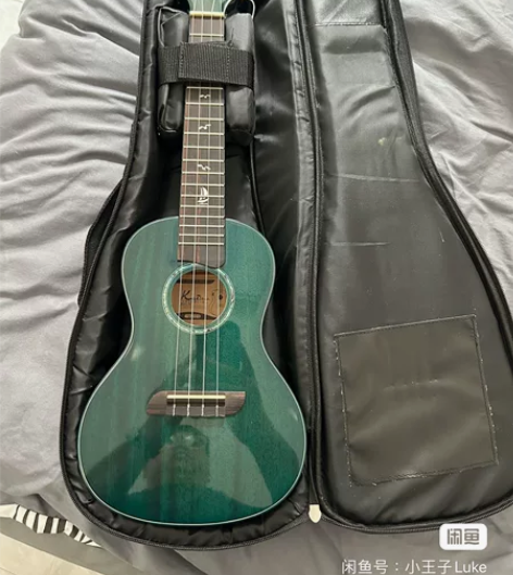 KAI尤克丽丽~ 全新，之前别人送的礼物~...