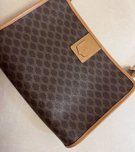 中古Celine手拿包，腋下 自己配的腋下...