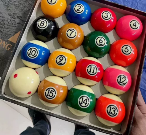 闭眼冲完事了！！！朋友台球厅倒闭，仓库留下...