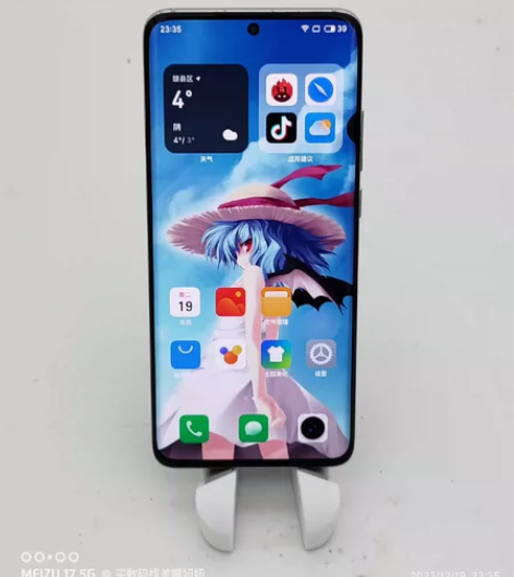 自己用的魅族18，内存8+128GB 高通...