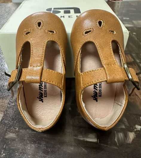 女宝宝公主鞋，喝喜酒配裙子穿了一两次 感兴...