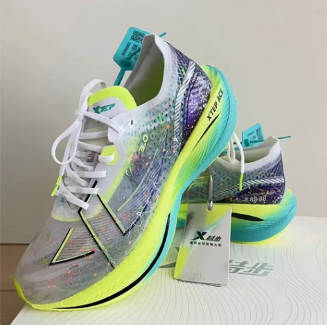 特步160X3.0 pro休闲防滑耐磨低帮...