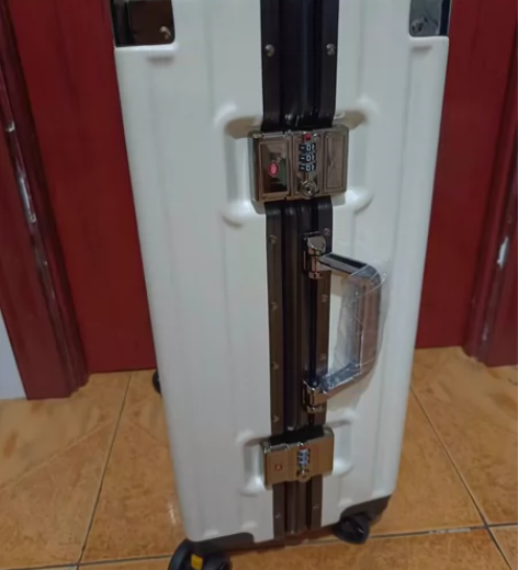 腾鹿 奶白色 22寸 130包邮??全新腾...