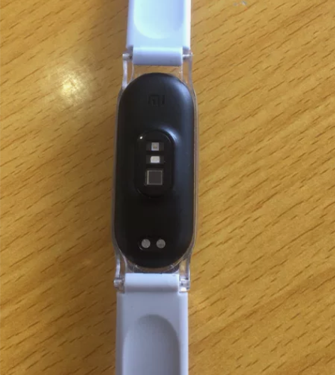 小米6 也是咸鱼上买的 想换8pro了  ...