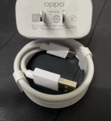 闲置转让oppo65W原装充电器，收拾家里...