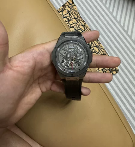 雷诺双子星,买来带了一个月就放着吃灰了,有...