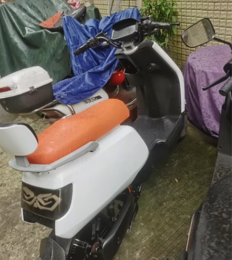 处理低价出售？裸车裸车，裸车。 感兴趣的话...