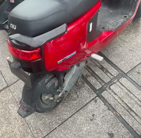 小牛m+动力版31红锂电 感兴趣的话点“我...