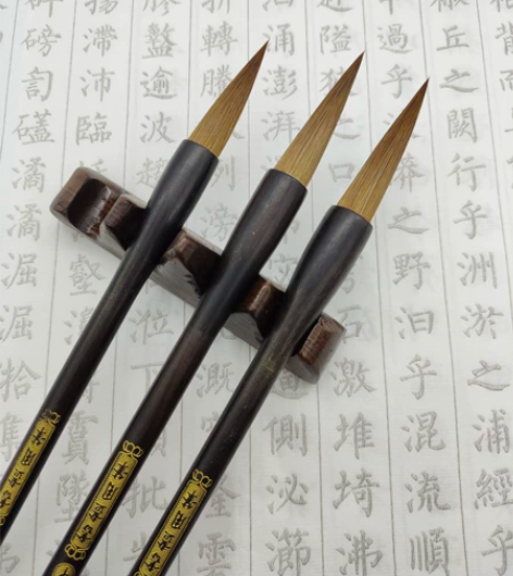 由于店铺经营不善，现在处理开店预留下的几十...