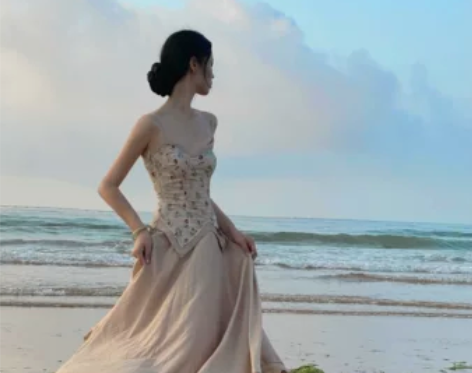 连衣裙长裙zisi恣肆 苹迟玉蕊 落英蝶形...