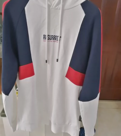 森马男士卫衣，M码，专柜正品，全新的 感兴...