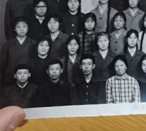 老照片，包老包真，那个年代的记忆。恰同学少...