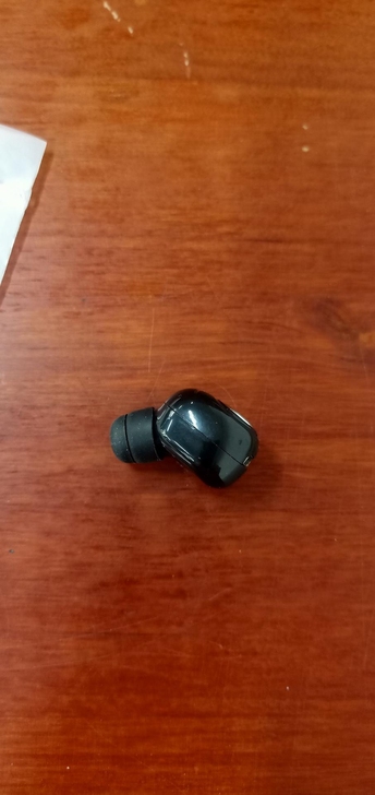 处理一批无线蓝牙耳机