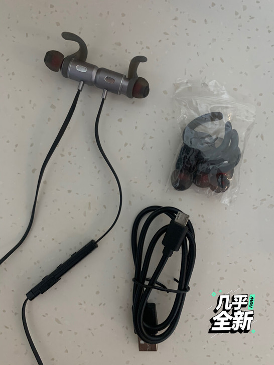 蓝牙耳机运动耳机无线耳塞入耳