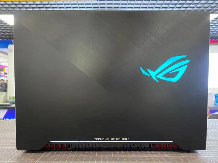 华硕 玩家国度 ROG S5C