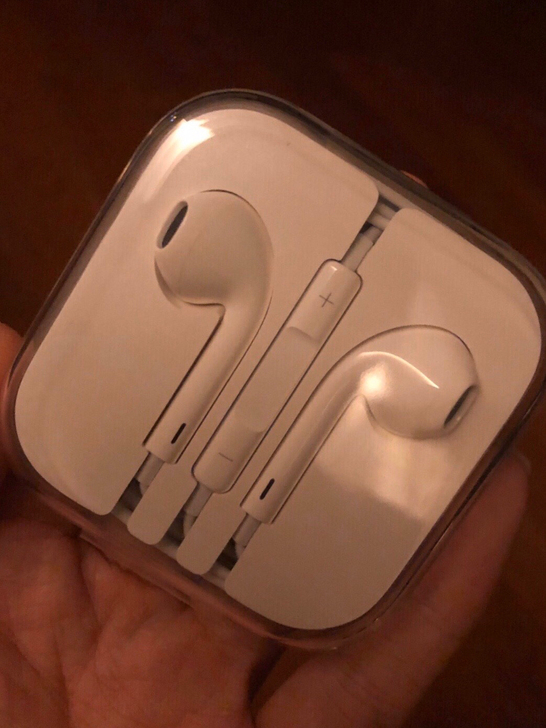 全新iPhone6s耳机,贝多芬音质,可以...
