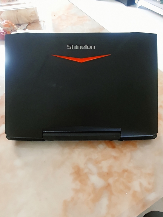 神舟战神炫龙笔记本