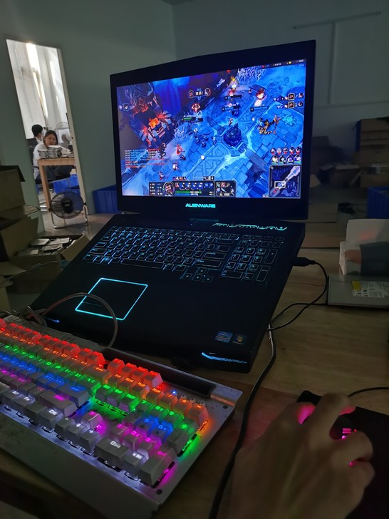 外星人M17XR4 i7三代，17寸大屏，...