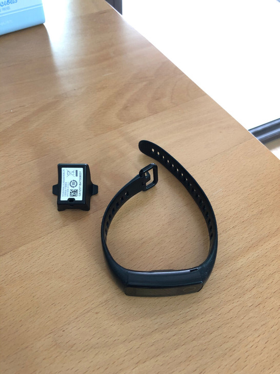 华为荣耀手环，运动，心率，睡眠，提醒，等等...