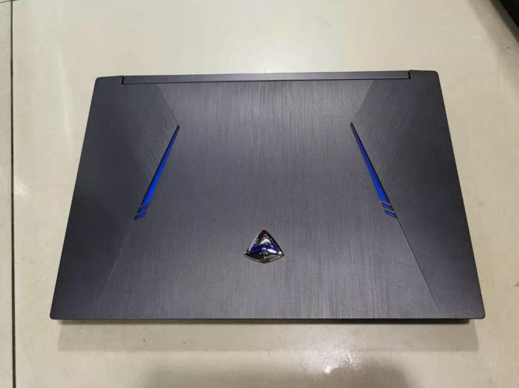 机械师T58    高端游戏本