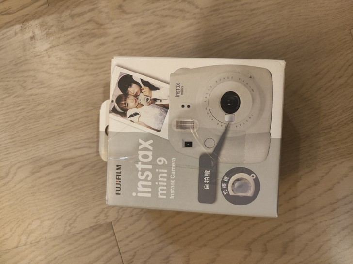 拍立得mini9烟灰白 99新成色 配件齐全