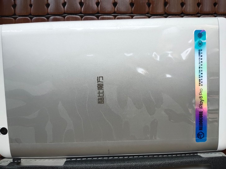 酷比魔方8Pro，内存2/32，购买年份2...