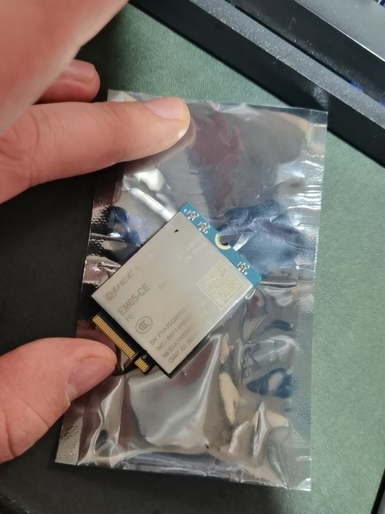 壹号本Gx1拆机4G模块壹号本Gx1的4G...