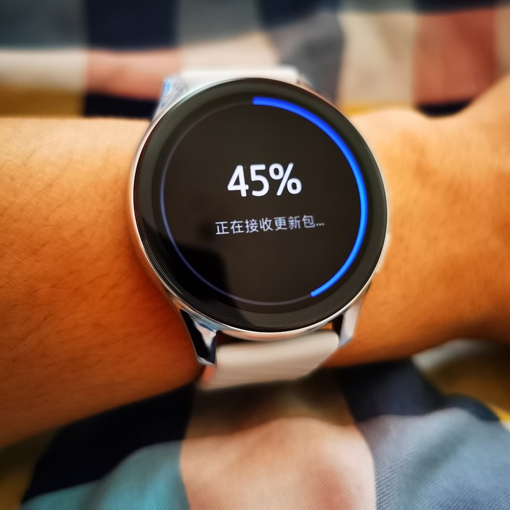 一加手表只要840，出，全新，仅拆封，配件...