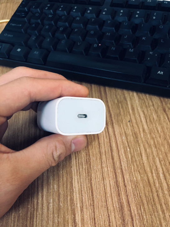 20W PD充电头 15包邮