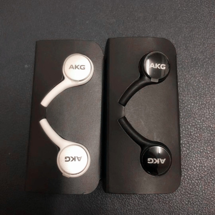 三星s10耳机重低音AKG线控调音麦克风都...