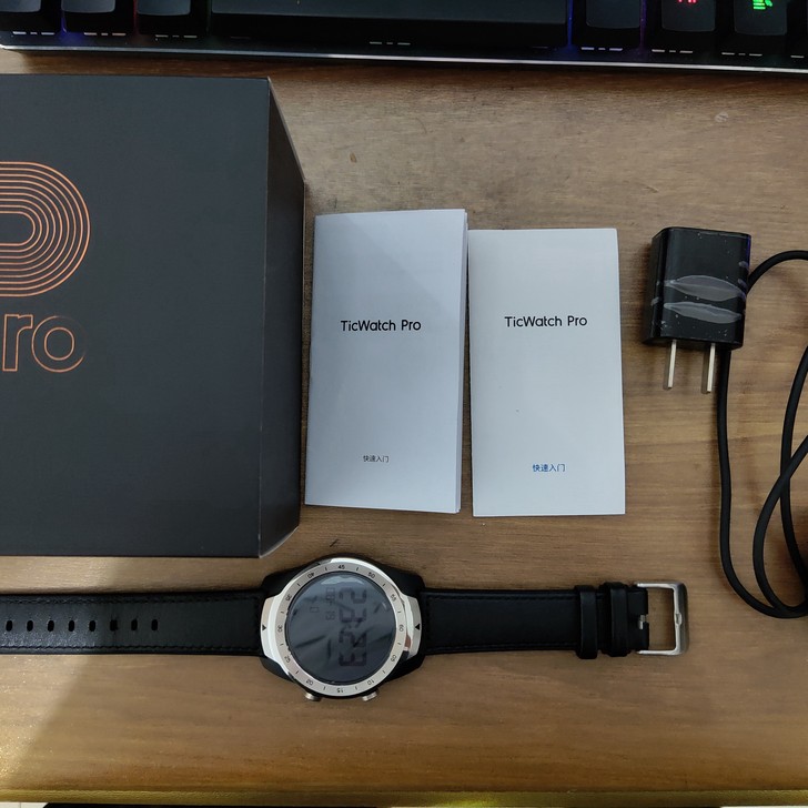 Ticwatch Pro 蓝牙版智能手表 ...