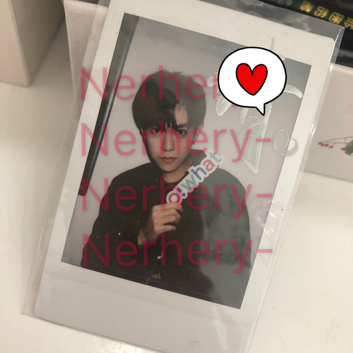 靖佩瑶签名拍立得