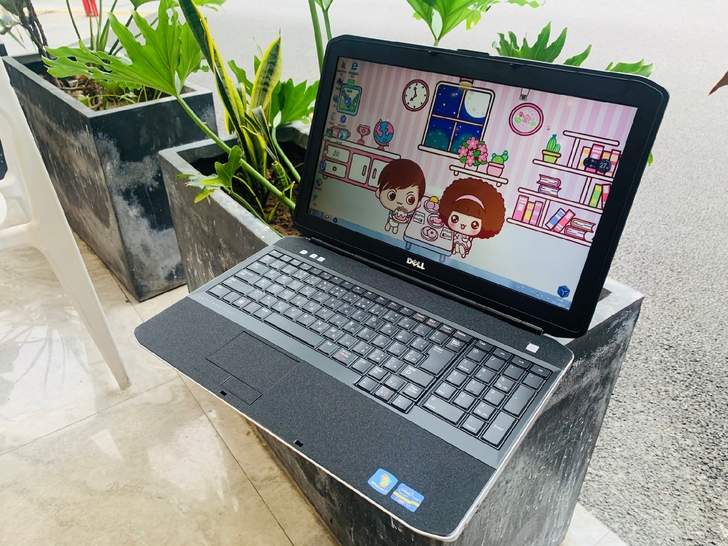 个人自用i7戴尔笔记本电脑 成色嘎嘎新 1...