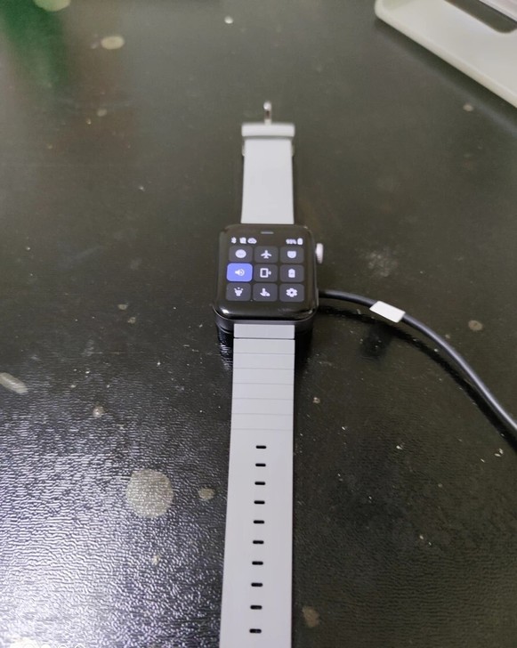 求购   在保修期的小米手表  一到两只 ...