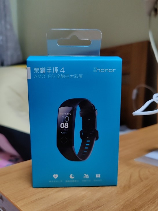 荣耀手环4代，全新未拆封，睡眠监测还是挺准...