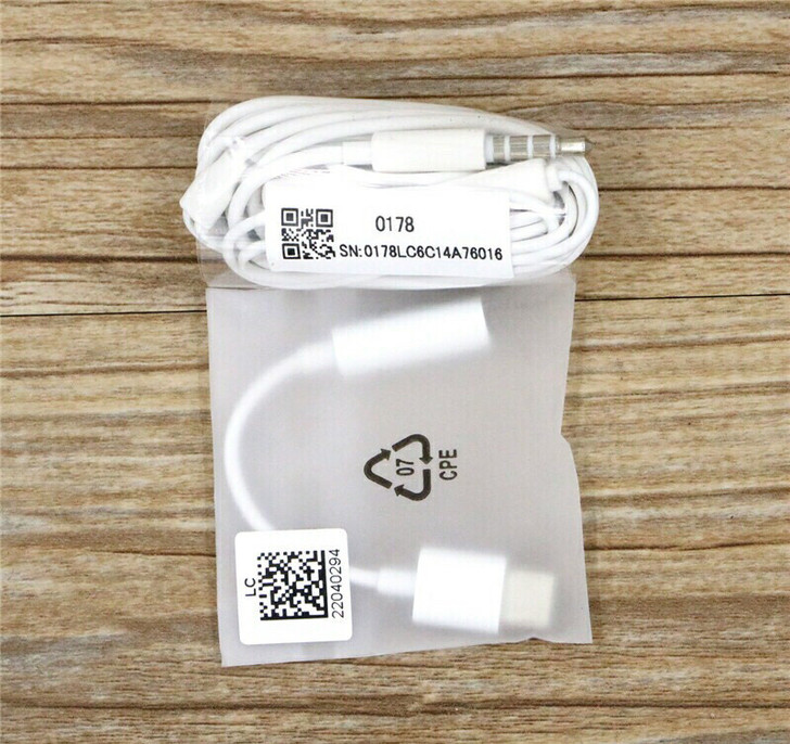 华为nova7原装耳机，带转换器。 拆开试...