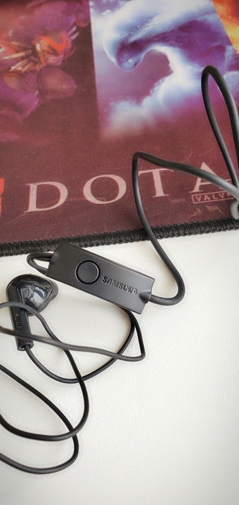 三星原装耳机 线控耳机