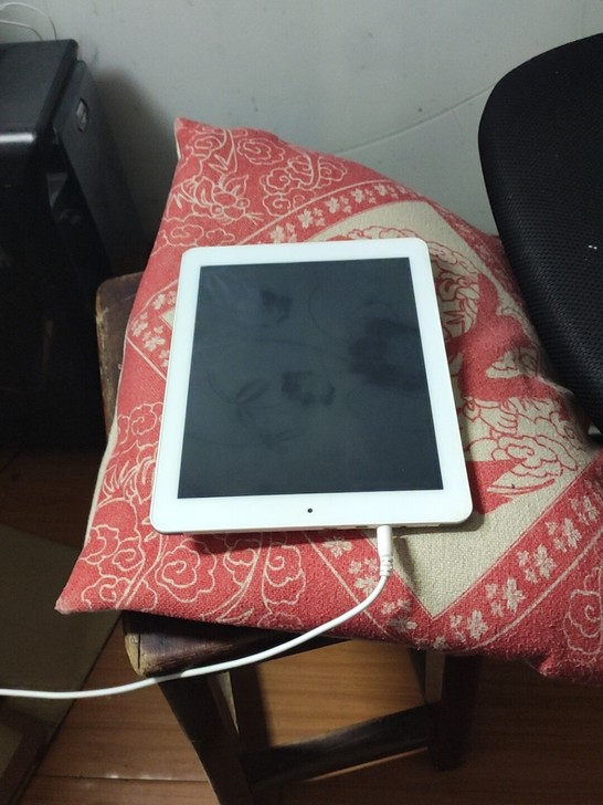 台电X98平板电脑2十32G，9.7寸视网...