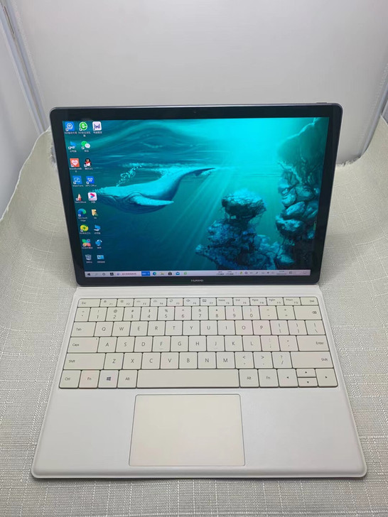 华为matebook12寸二合一平板电脑，...