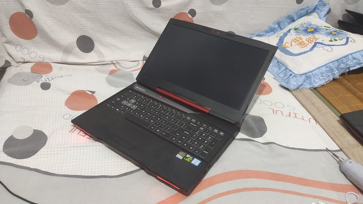 机械革命X7TI鲁大师跑分52万i7gtx...