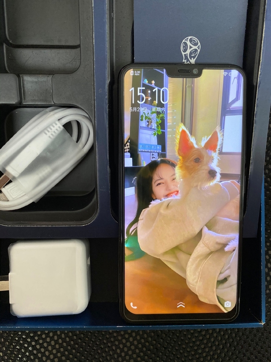 vivox21高配版手机用了三个月新年收到...